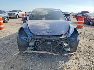 Piąte zdjęcie samochodu w środku: 2020 TESLA MODEL Y VIN:5YJYGDEE2LF039530 - miniatura