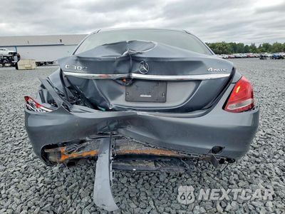 Zdjęcie 6 z 12 samochodu: 2017 MERCEDES-BENZ C 300 4MATIC VIN:55SWF4KB2HU186859 - miniatura
