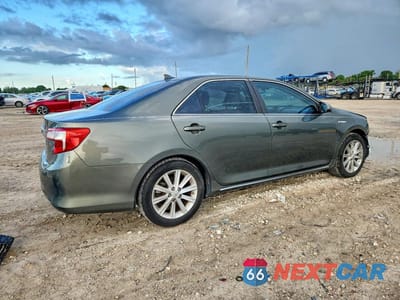 Trzecie zdjęcie samochodu z tyłu: 2012 TOYOTA CAMRY HYBRID XLE VIN:4T1BD1FK0CU037621 - miniatura
