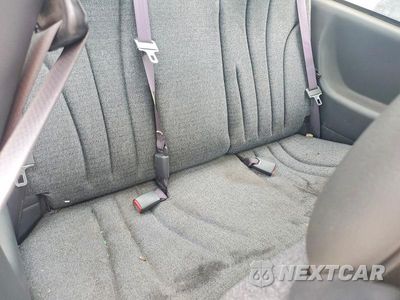 Zdjęcie 10 z 13 samochodu: 2005 CHEVROLET CAVALIER VIN:1G1JC12F357131515 - miniatura