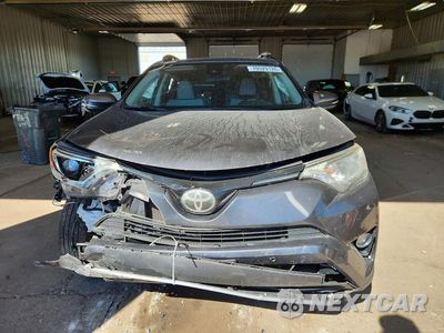 Piąte zdjęcie samochodu w środku: 2018 TOYOTA RAV4 XLE VIN:JTMRFREV9JD227776 - miniatura