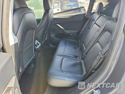 Zdjęcie 11 z 13 samochodu: 2023 TESLA MODEL Y VIN:7SAYGDEE7PA201920 - miniatura