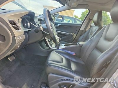 Zdjęcie 7 z 12 samochodu: 2015 VOLVO S60 PREMIER VIN:YV140MFB8F1314834 - miniatura