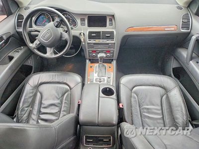 Zdjęcie 8 z 13 samochodu: 2012 AUDI Q7 PREMIUM PLUS VIN:WA1LMBFE9CD003728 - miniatura