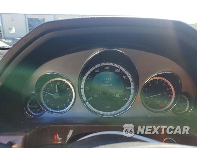 Zdjęcie 9 z 12 samochodu: 2010 MERCEDES-BENZ E 550 4MATIC VIN:WDDHF9AB5AA159958 - miniatura