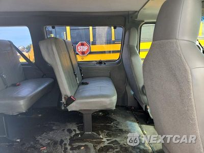 Zdjęcie 11 z 13 samochodu: 2014 FORD ECONOLINE E250 VAN VIN:1FTNE2EW7EDB10771 - miniatura