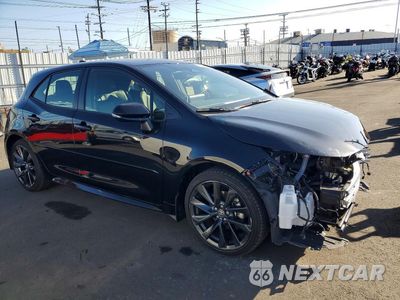 Czwarte zdjęcie samochodu z boku: 2024 TOYOTA COROLLA XSE VIN:JTNC4MBE2R3229840 - miniatura