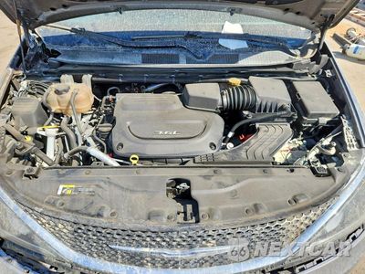 Zdjęcie 12 z 13 samochodu: 2018 CHRYSLER PACIFICA TOURING L PLUS VIN:2C4RC1EG4JR260922 - miniatura