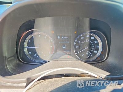 Zdjęcie 9 z 14 samochodu: 2019 HYUNDAI KONA SE VIN:KM8K1CAA3KU280096 - miniatura