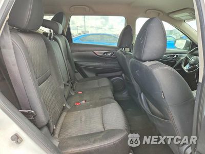 Zdjęcie 10 z 13 samochodu: 2019 NISSAN ROGUE SV VIN:KNMAT2MTXKP530563 - miniatura