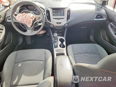 Zdjęcie 8 z 13 samochodu: 2017 CHEVROLET CRUZE LS VIN:1G1BC5SM0H7190228 - miniatura