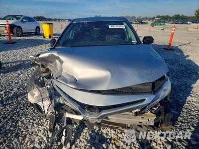 Piąte zdjęcie samochodu w środku: 2019 TOYOTA CAMRY LE VIN:4T1B11HK8KU225405 - miniatura