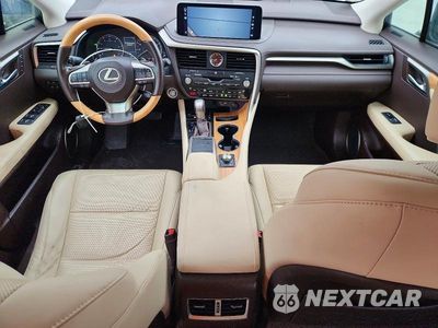 Zdjęcie 8 z 13 samochodu: 2020 LEXUS RX 350 L VIN:JTJHZKEA2L2017491 - miniatura