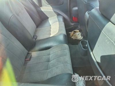 Zdjęcie 10 z 12 samochodu: 2004 CHRYSLER SEBRING LXI VIN:1C3EL55R14N256288 - miniatura