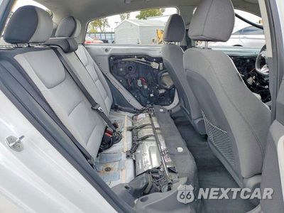 Zdjęcie 10 z 13 samochodu: 2021 HYUNDAI IONIQ BLUE VIN:KMHC65LCXMU245901 - miniatura