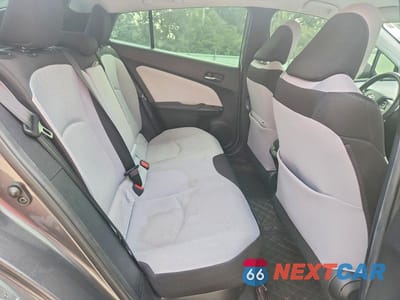 Zdjęcie 10 z 12 samochodu: 2021 TOYOTA PRIUS LE VIN:JTDKAMFU3M3138918 - miniatura
