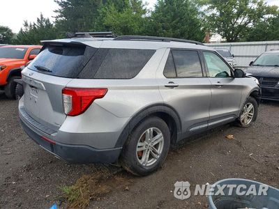 Trzecie zdjęcie samochodu z tyłu: 2021 FORD EXPLORER XLT VIN:1FMSK8DH3MGB27304 - miniatura