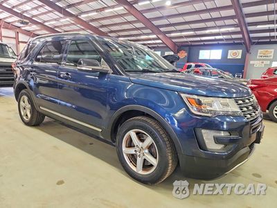 Czwarte zdjęcie samochodu z boku: 2017 FORD EXPLORER XLT VIN:1FM5K8DH0HGA06765 - miniatura