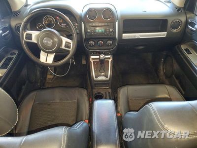 Zdjęcie 8 z 14 samochodu: 2015 JEEP COMPASS LATITUDE VIN:1C4NJDEB2FD151850 - miniatura