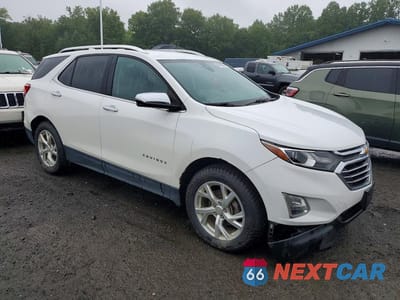 Czwarte zdjęcie samochodu z boku: 2020 CHEVROLET EQUINOX PREMIER VIN:2GNAXXEV2L6108801 - miniatura