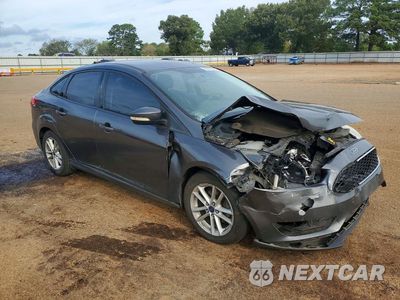 Czwarte zdjęcie samochodu z boku: 2016 FORD FOCUS SE VIN:1FADP3F25GL212236 - miniatura