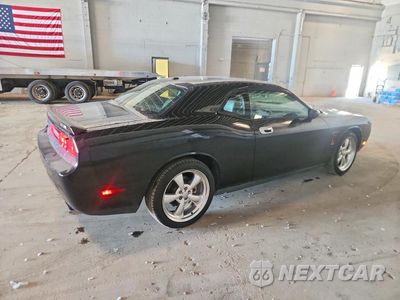 Trzecie zdjęcie samochodu z tyłu: 2010 DODGE CHALLENGER R/T VIN:2B3CJ5DT3AH184201 - miniatura