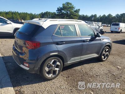 Trzecie zdjęcie samochodu z tyłu: 2024 HYUNDAI VENUE LIMITED VIN:KMHRC8A35RU311298 - miniatura