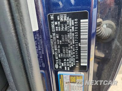 Zdjęcie 13 z 13 samochodu: 2018 KIA SORENTO LX V6 VIN:5XYPG4A57JG370188 - miniatura