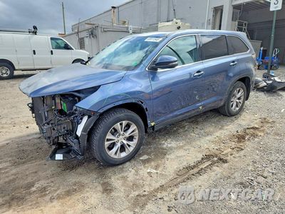 2015 TOYOTA HIGHLANDER XLE 5TDJKRFH6FS223861 - główne zdjęcie licytacji z USA - miniatura