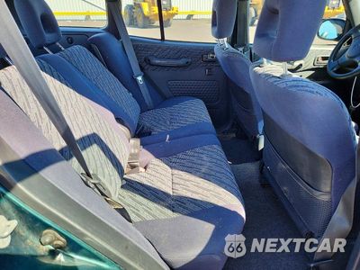 Zdjęcie 10 z 12 samochodu: 1998 TOYOTA RAV4 BASE VIN:JT3GP10V8W0020215 - miniatura