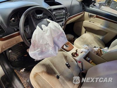 Zdjęcie 8 z 13 samochodu: 2008 HYUNDAI SANTA FE GLS VIN:5NMSG13D28H147859 - miniatura