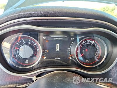 Zdjęcie 9 z 12 samochodu: 2017 DODGE CHALLENGER SXT VIN:2C3CDZAG5HH558505 - miniatura