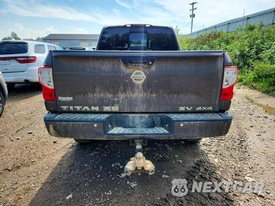 Zdjęcie 6 z 12 samochodu: 2017 NISSAN TITAN XD SV VIN:1N6BA1F41HN523397 - miniatura