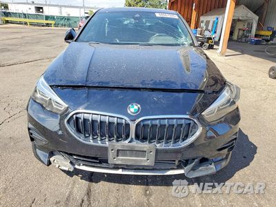 Piąte zdjęcie samochodu w środku: 2024 BMW 228XI VIN:WBA73AK00R7N47537 - miniatura
