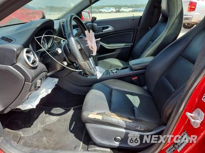 Zdjęcie 7 z 12 samochodu: 2014 MERCEDES-BENZ CLA 250 VIN:WDDSJ4EB1EN131249 - miniatura