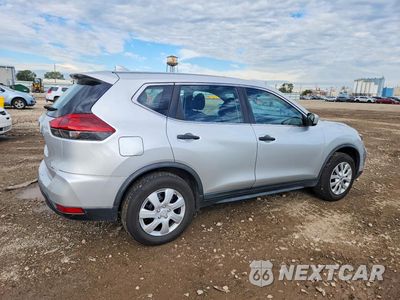 Trzecie zdjęcie samochodu z tyłu: 2018 NISSAN ROGUE S VIN:KNMAT2MV0JP520401 - miniatura