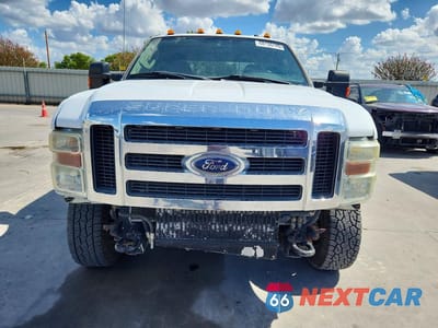 Piąte zdjęcie samochodu w środku: 2010 FORD F350 SUPER DUTY VIN:1FTWW3DR7AEA00049 - miniatura