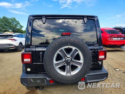 Zdjęcie 6 z 13 samochodu: 2021 JEEP WRANGLER UNLIMITED SAHARA VIN:1C4HJXEN4MW686706 - miniatura