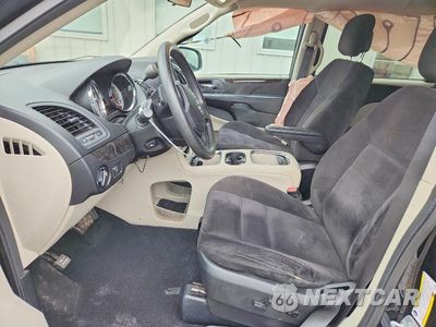 Zdjęcie 7 z 13 samochodu: 2014 DODGE GRAND CARAVAN SXT VIN:2C4RDGCG2ER373969 - miniatura