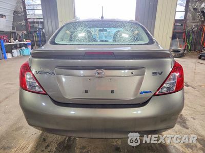 Zdjęcie 6 z 12 samochodu: 2013 NISSAN VERSA 1.6 S VIN:3N1CN7AP2DL830770 - miniatura