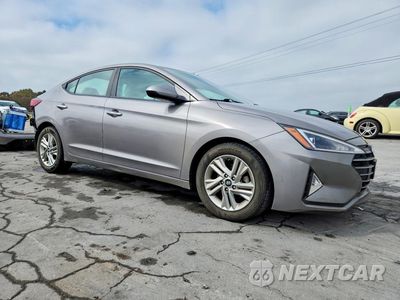 Czwarte zdjęcie samochodu z boku: 2020 HYUNDAI ELANTRA SEL VIN:KMHD84LF2LU903518 - miniatura