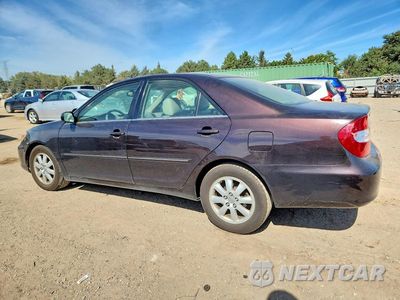 Drugie zdjęcie samochodu z przodu: 2002 TOYOTA CAMRY XLE V6 VIN:4T1BF30K72U513361 - miniatura