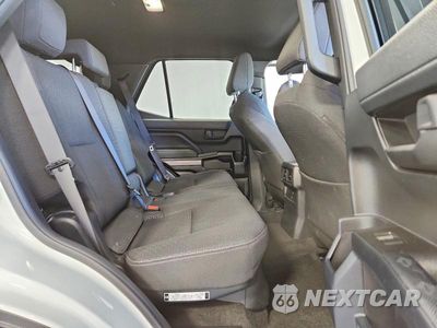 Zdjęcie 10 z 12 samochodu: 2026 TOYOTA 4RUNNER SR5 VIN:JTEVA5BR8T5123592 - miniatura