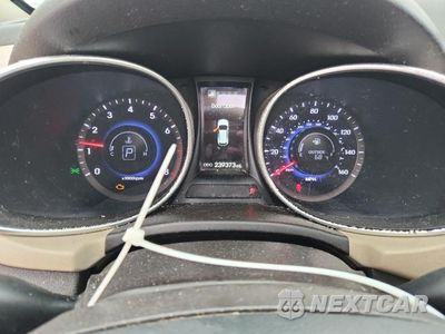 Zdjęcie 9 z 14 samochodu: 2014 HYUNDAI SANTA FE SPORTS VIN:5XYZU3LB2EG180822 - miniatura