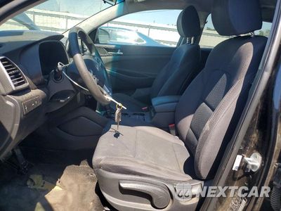 Zdjęcie 7 z 13 samochodu: 2019 HYUNDAI TUCSON SE VIN:KM8J23A44KU971088 - miniatura