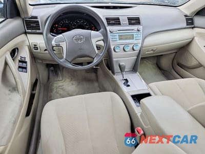 Zdjęcie 8 z 12 samochodu: 2007 TOYOTA CAMRY LE VIN:4T1BE46K47U508321 - miniatura