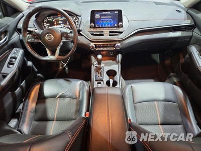 Zdjęcie 8 z 12 samochodu: 2022 NISSAN ALTIMA SR VIN:1N4BL4CW5NN340266 - miniatura