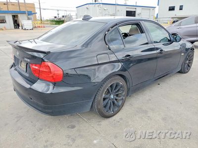 Trzecie zdjęcie samochodu z tyłu: 2011 BMW 328 I VIN:WBAPH7G50BNM59632 - miniatura