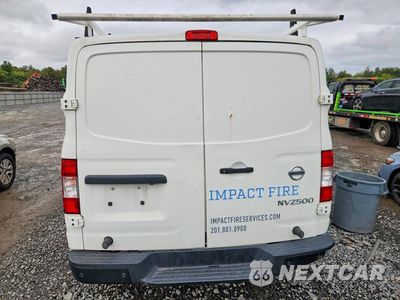 Zdjęcie 6 z 13 samochodu: 2019 NISSAN NV 2500 HD SV VIN:1N6BF0KY6KN803232 - miniatura