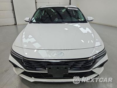 Piąte zdjęcie samochodu w środku: 2025 HYUNDAI ELANTRA SEL VIN:KMHLS4DG6SU022694 - miniatura
